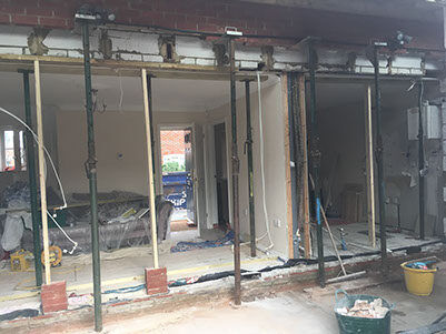 Timber roof construction for an extension